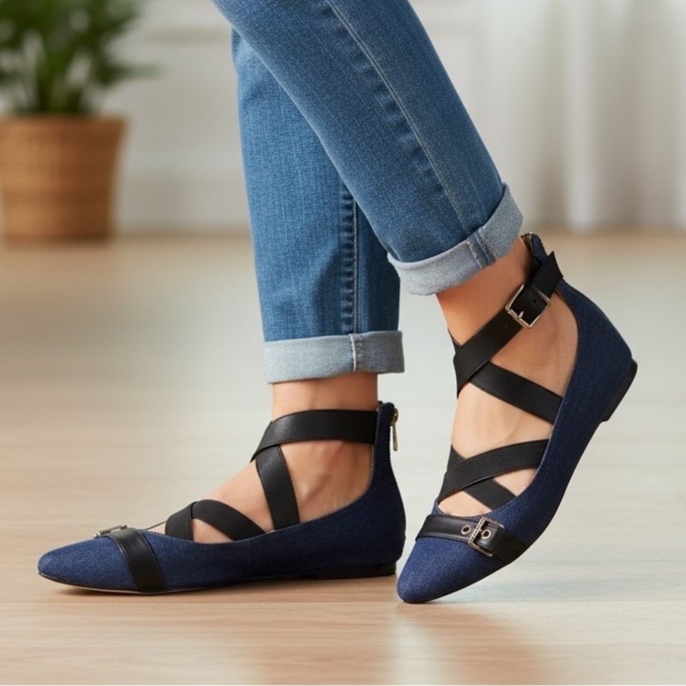 NINE WEST 8.5 Denim Blue Flats Black Straps Ankle Zip Smoak  R $99